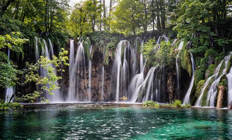 Tour Guide Plitvice Lakes