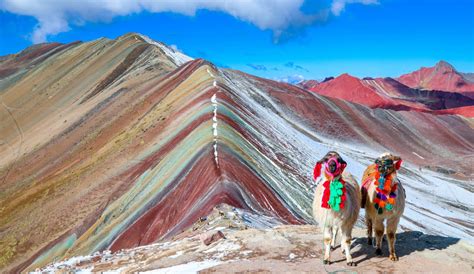 Tour packages Colorful Mountain