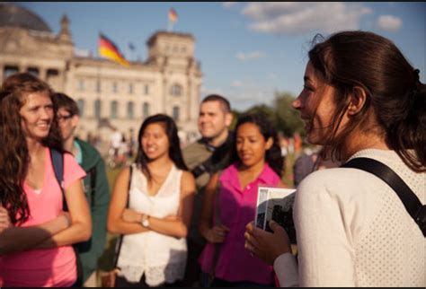 Tourist learning tour