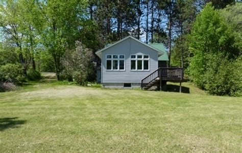Discover Paradise at Townsend Flowage: A Gorgeous Property for Sale in Northern Wisconsin!