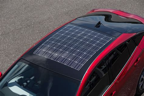 How to Use the Toyota Prius Solar Panel Roof