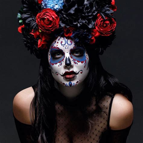 Traditional Skull Face Paint