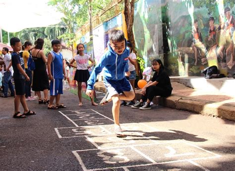 Traditional Vietnamese Games