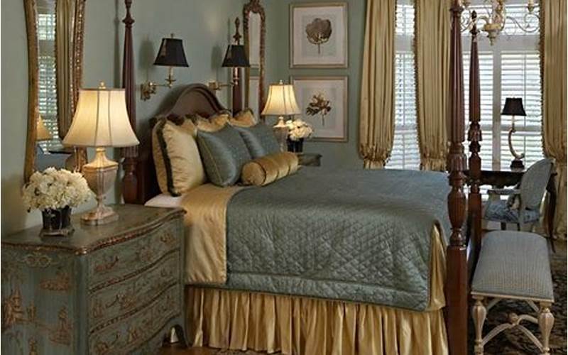 Traditional-Inspired Bedroom