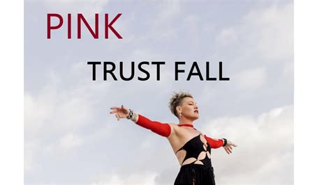 Traduction Trustfall Pink