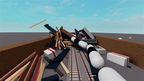 Train CRASH - Roblox