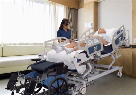 Transfer Patient From Bed To Chair