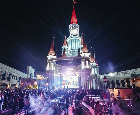 Transfer to Land of Legends