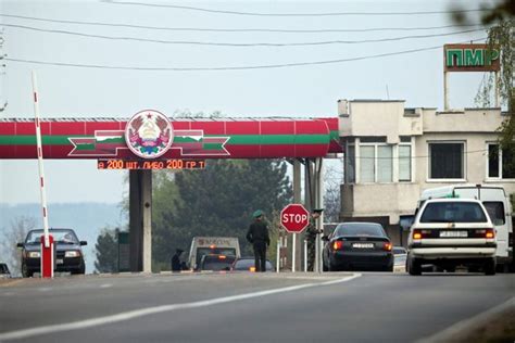 Transnistria border crossing