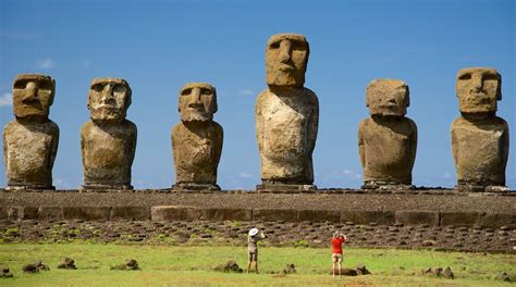 Travel Easter Island