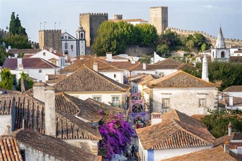 Obidos group travellers