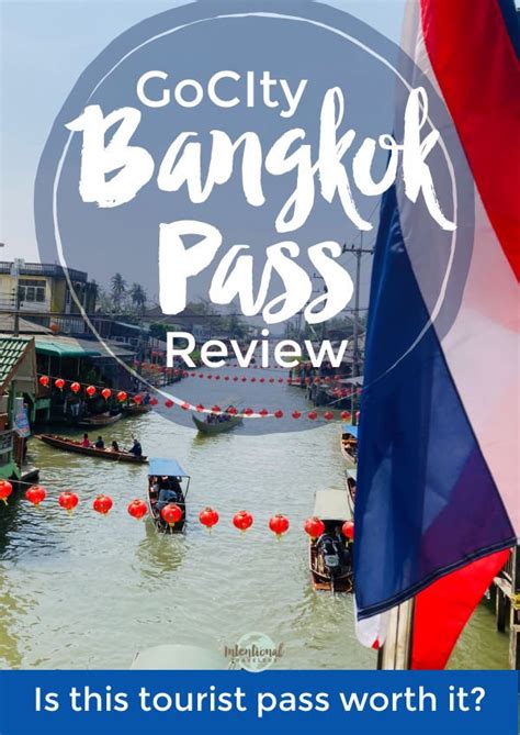 Travelers Using City Pass