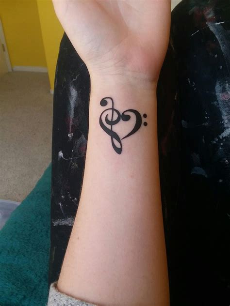 treble heart tattoo Google zoeken Treble clef tattoo