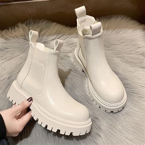 Trend Fashion Chunky Boots