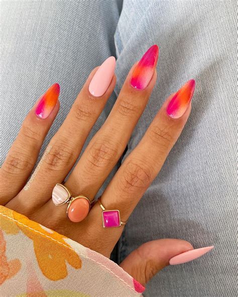 Trendy Nails