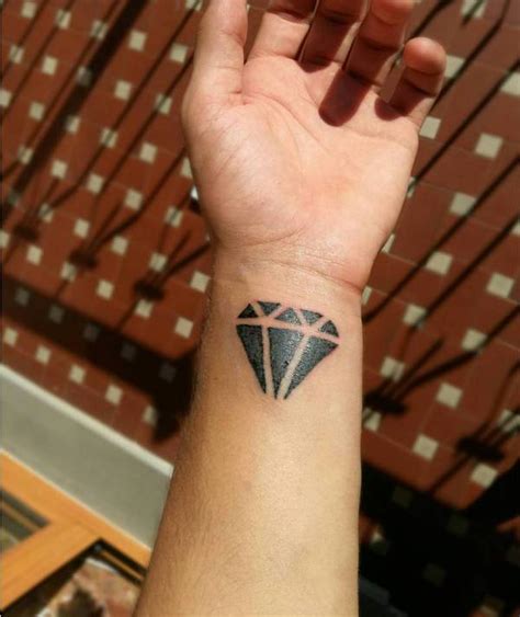 Tribal Diamond Tattoo Designs on Hand Image Diamond