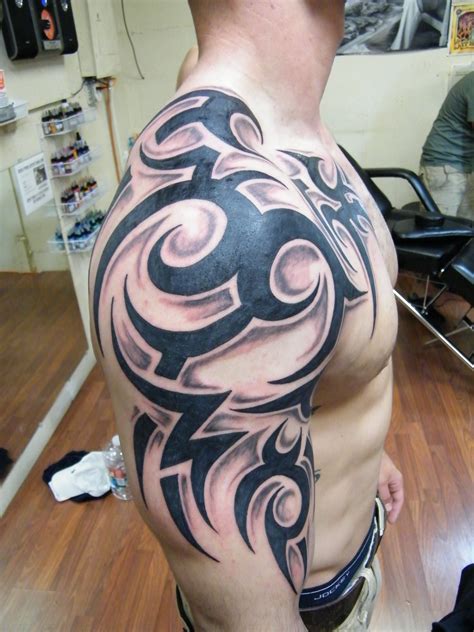 27 Beautiful Tribal Shoulder Tattoos Only Tribal