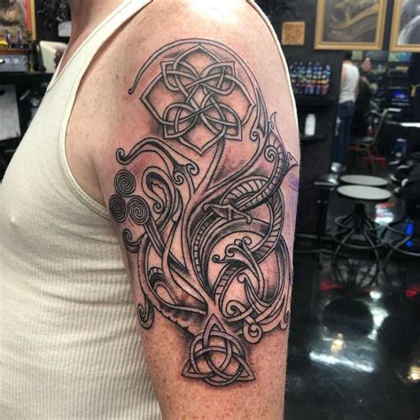 Celtic circle tribal tattoo on shoulder Tattoos Book