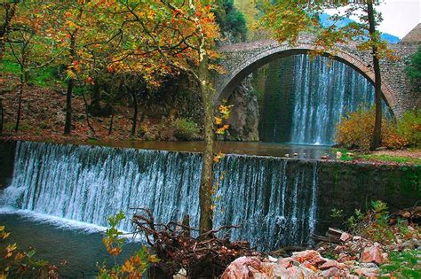 Trikala bridges