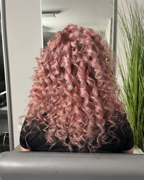 Troubleshooting Fading Pink Curly Hair