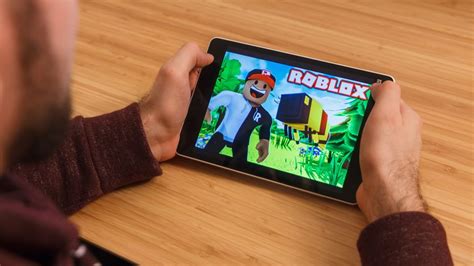 Trump trolls hack Roblox accounts to spread propaganda: What to 
