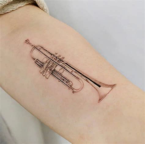 Trumpet tattoo Tatuaje de trompeta, Dibujos para tatuar
