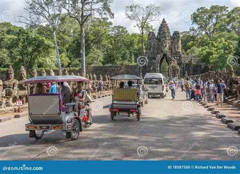 Tuk Tuk Angkor Wat
