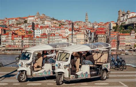 Tuk Tuk Tour Guide Porto