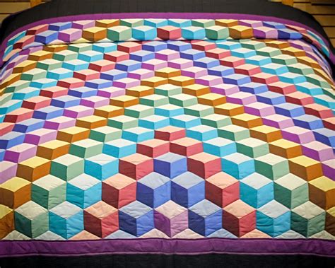 Tumbling Blocks Quilt Pattern
