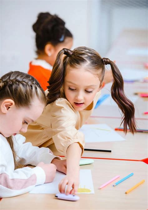 Turning Coloring into a Learning Activity