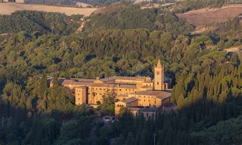 Review: Skip the Line Tuscan Abbey Tour & Final Tasting