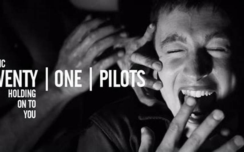 Twenty One Pilots Holding On To You Legacy