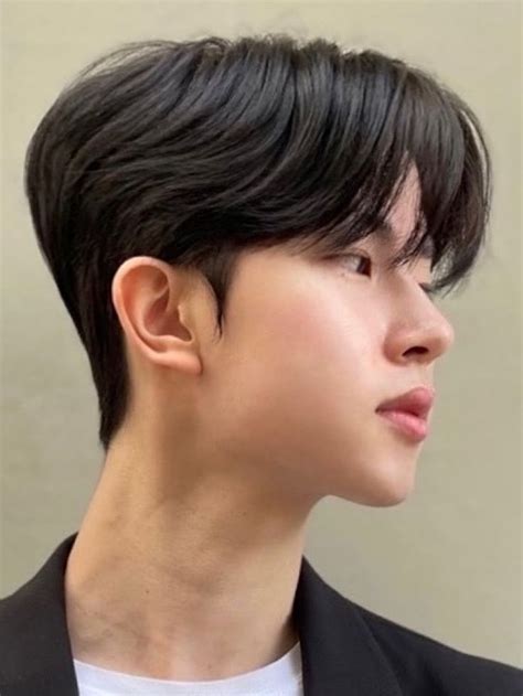 Two Block Haircut Men 40s