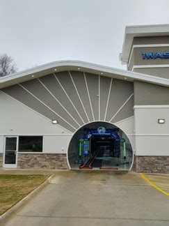 Types of Car Washes Available in Dothan, AL