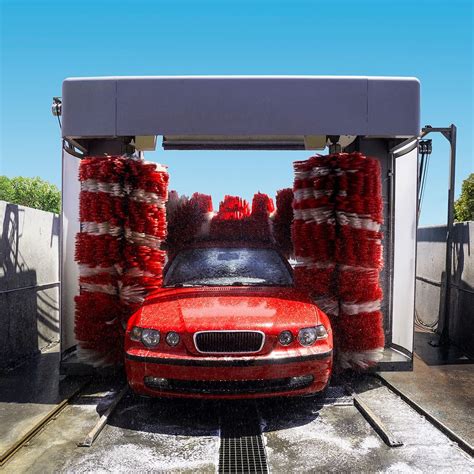 Types of Car Washes Available in Redlands