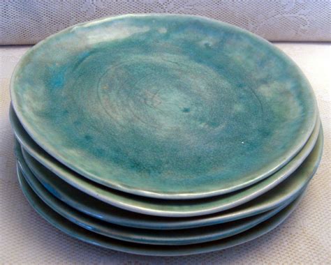 Types of Clay Ceramic Plates