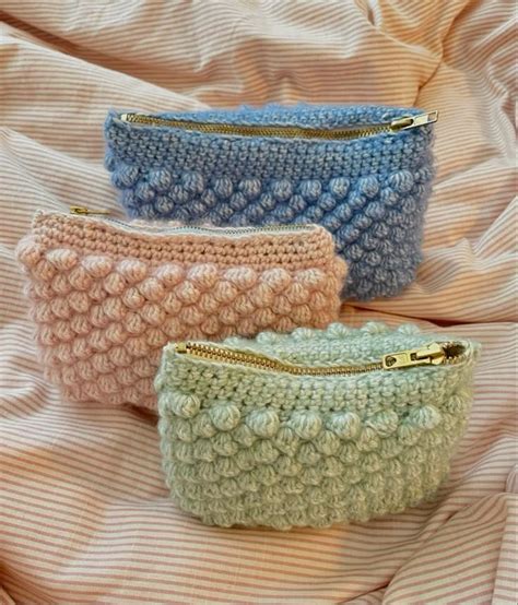 Types of Crochet Makeup Bags