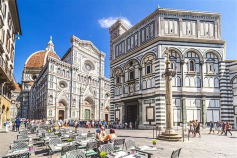 Different types of Florence tours: walking, food, art, etc.