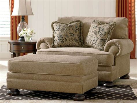 Types of Oversized Living Room Chairs