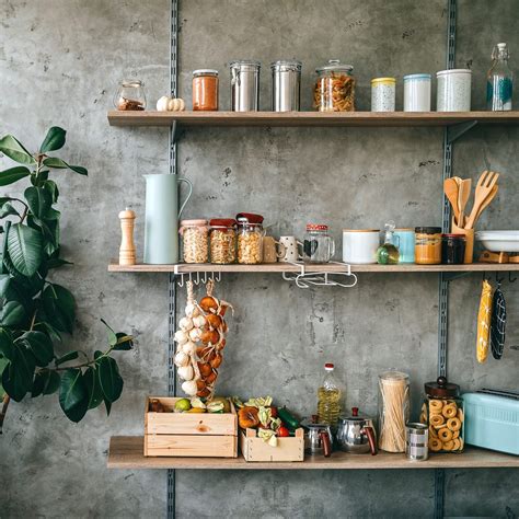 Types of Standing Shelves