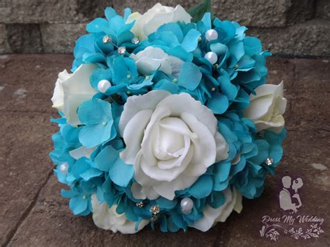 Types of Turquoise Hydrangea Bouquets