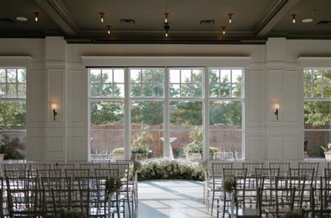 Types of Wedding Venue Naperville Options
