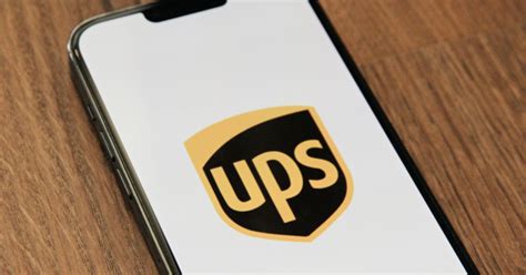 UPS Tracking: Discover a UPS Store Near Me for Real-Time Package Tracking