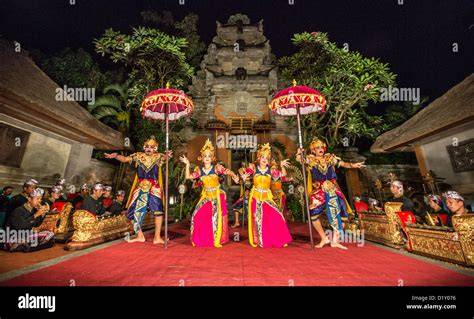 Ubud Traditional Dance