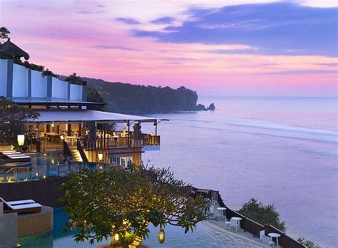 Ulasan Anantara Uluwatu Bali Resort: Pesona Tebing di Uluwatu