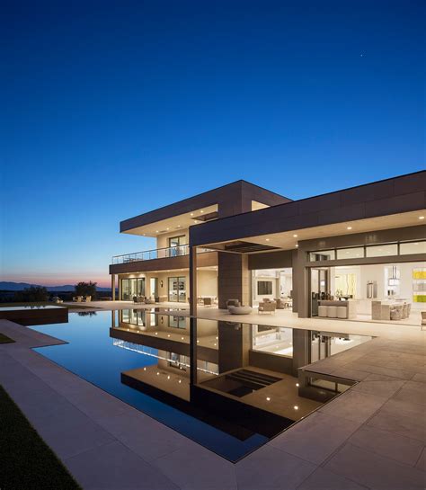 Ultra Modern Modern Architecture House Design