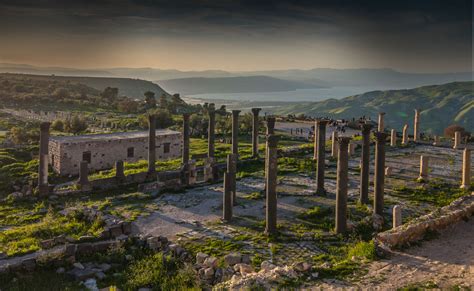 Umm Qais Local Ladies
