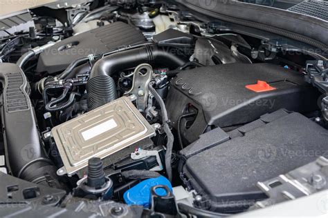 Under the Hood: Engine and AWD System