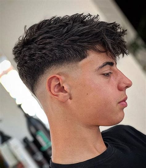 Get the Sharpest Look with Undercut Low Skin Fade!