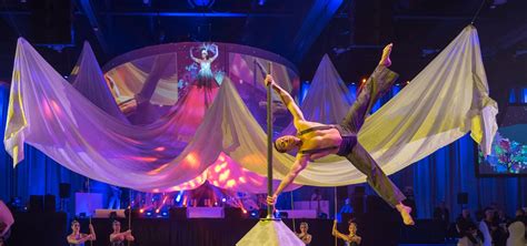 Unique entertainment show